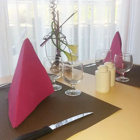 Hotel Vallee Bleue 2*
